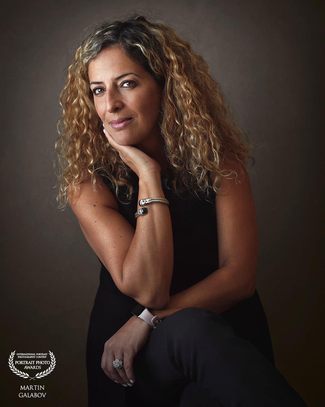 Award-winning environmental portrait photographed using natural light by Martin Portrait in Dubai.