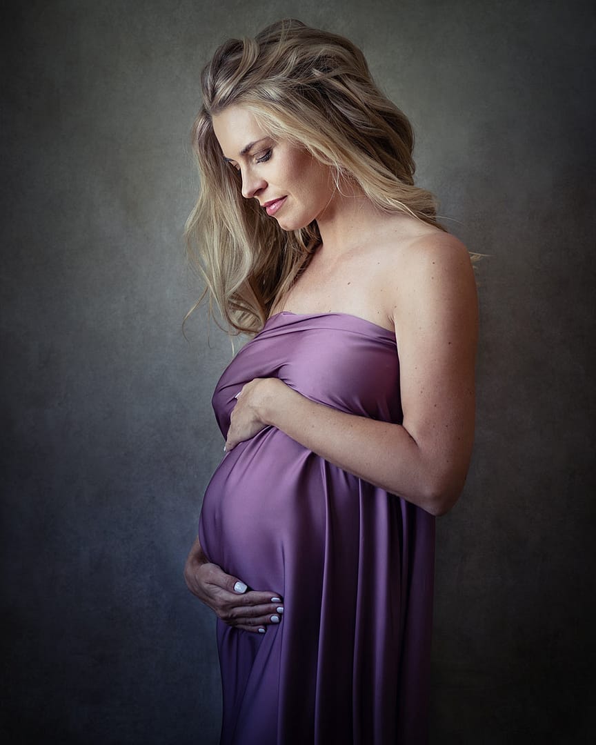 Dubai Pregnancy photographer - fine art photo