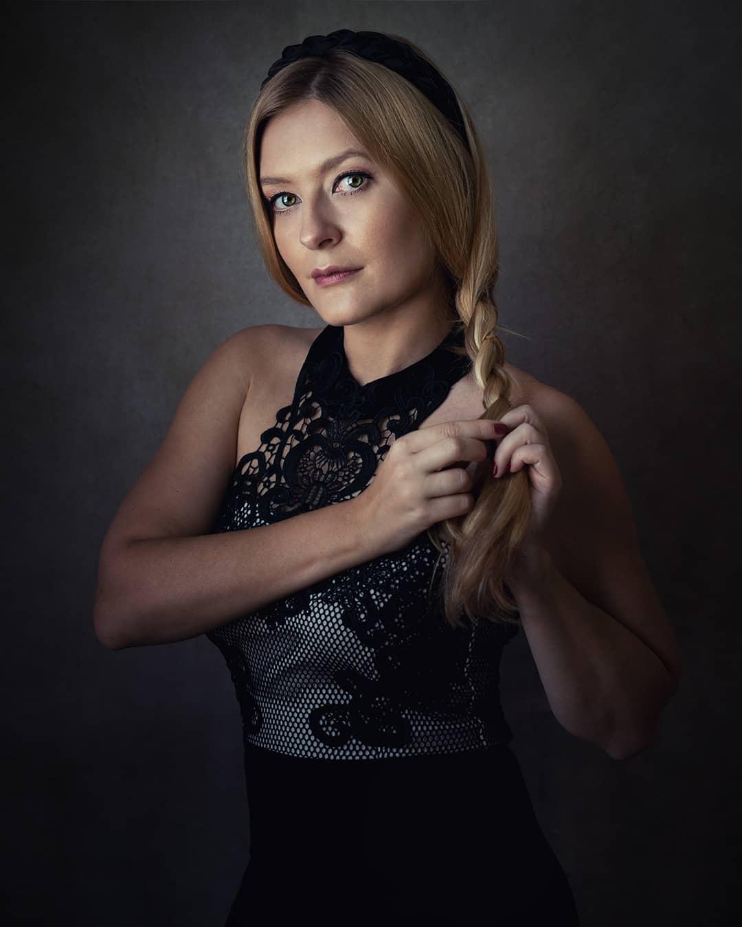It s portrait photography dubai style dubai portrait photographer